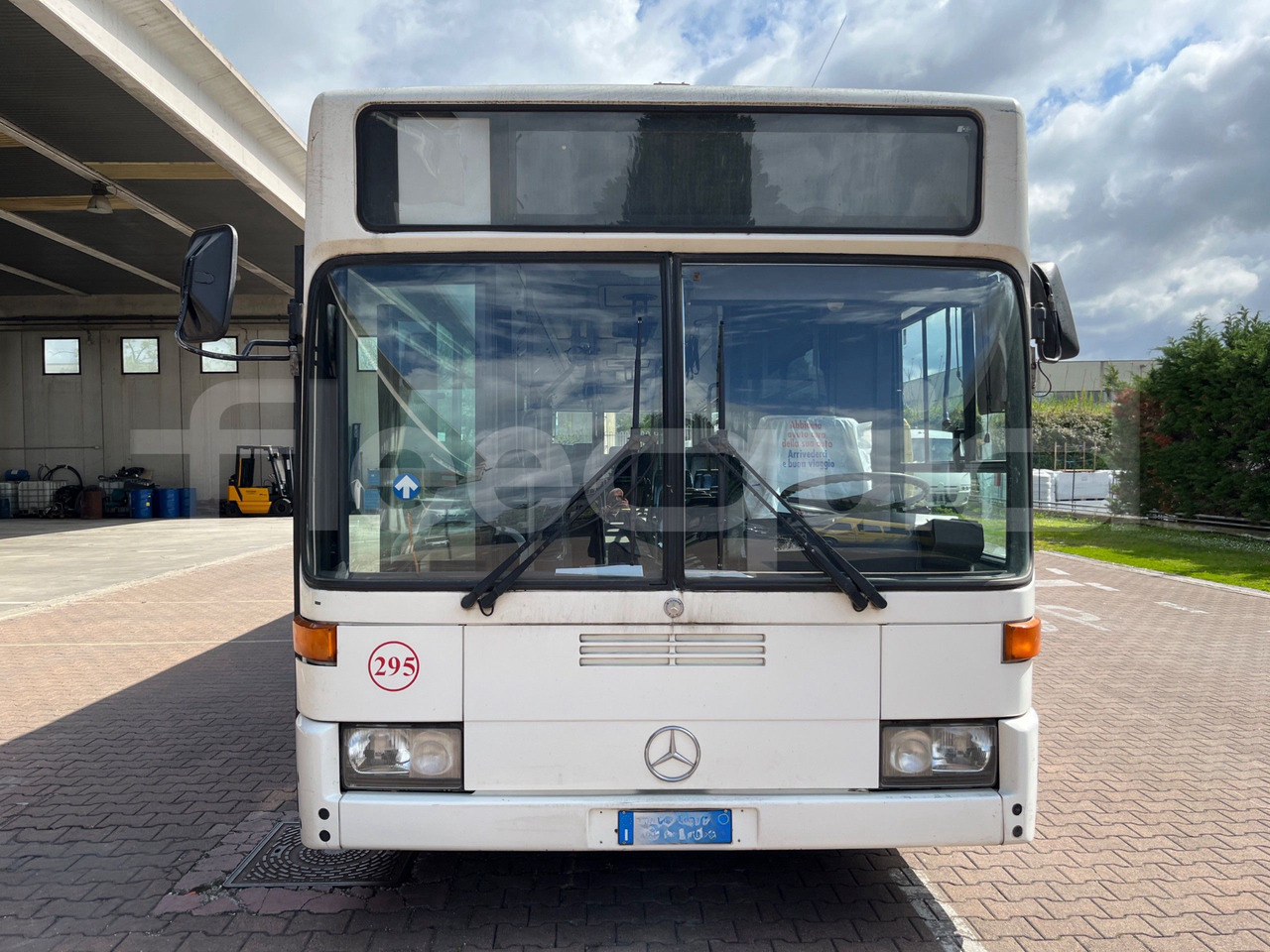 Mercedes-Benz O 405N2 - Bus interurbain: photos 2 Mercedes-Benz O 405N2 - Bus interurbain: photos 2