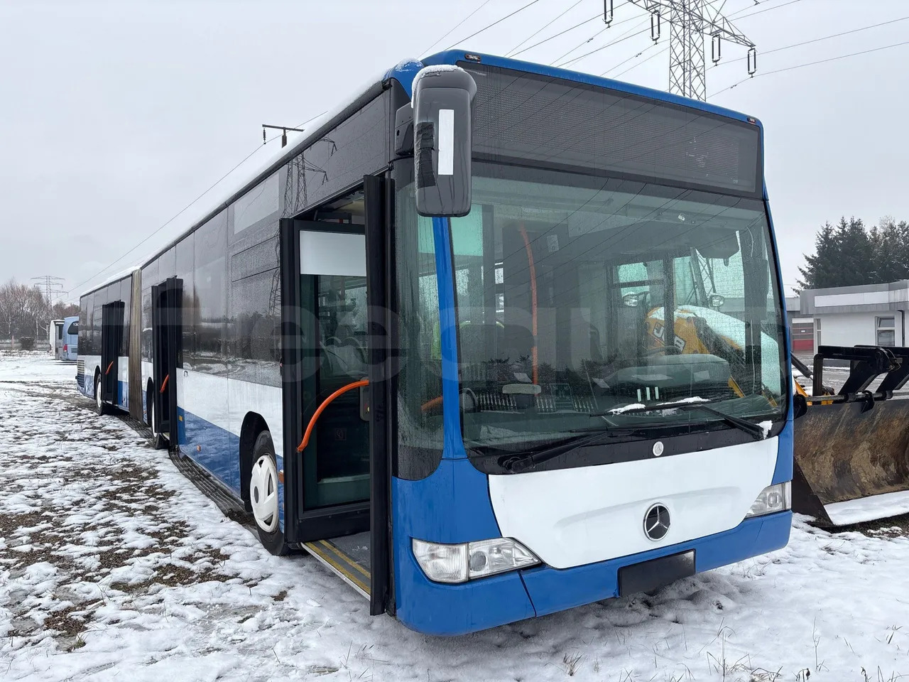 Crédit-bail Mercedes-Benz O 530 Mercedes-Benz O 530: photos 10 Crédit-bail Mercedes-Benz O 530 Mercedes-Benz O 530: photos 10