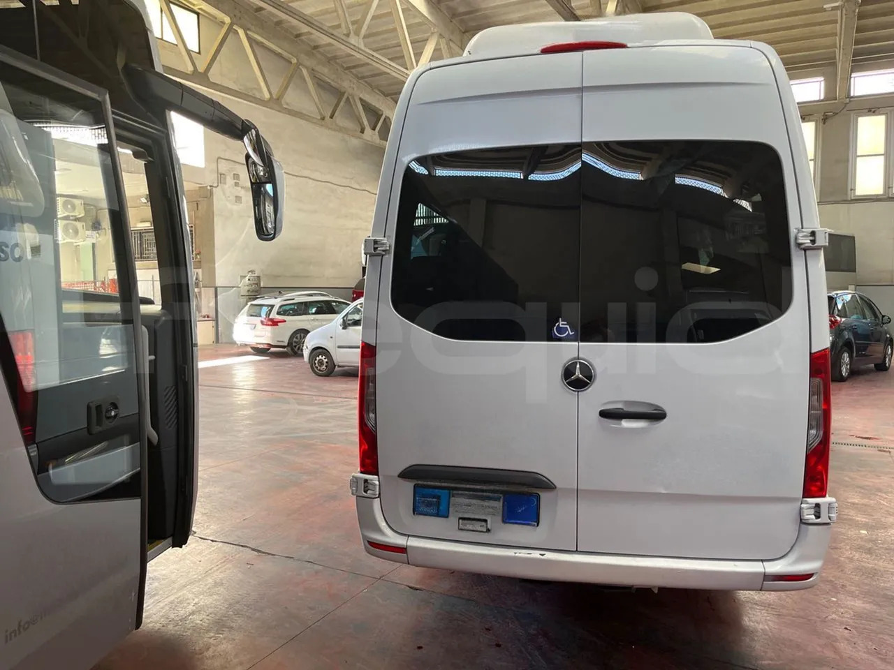 Mercedes-Benz Sprinter - Minibus, Transport de personnes: photos 5 Mercedes-Benz Sprinter - Minibus, Transport de personnes: photos 5