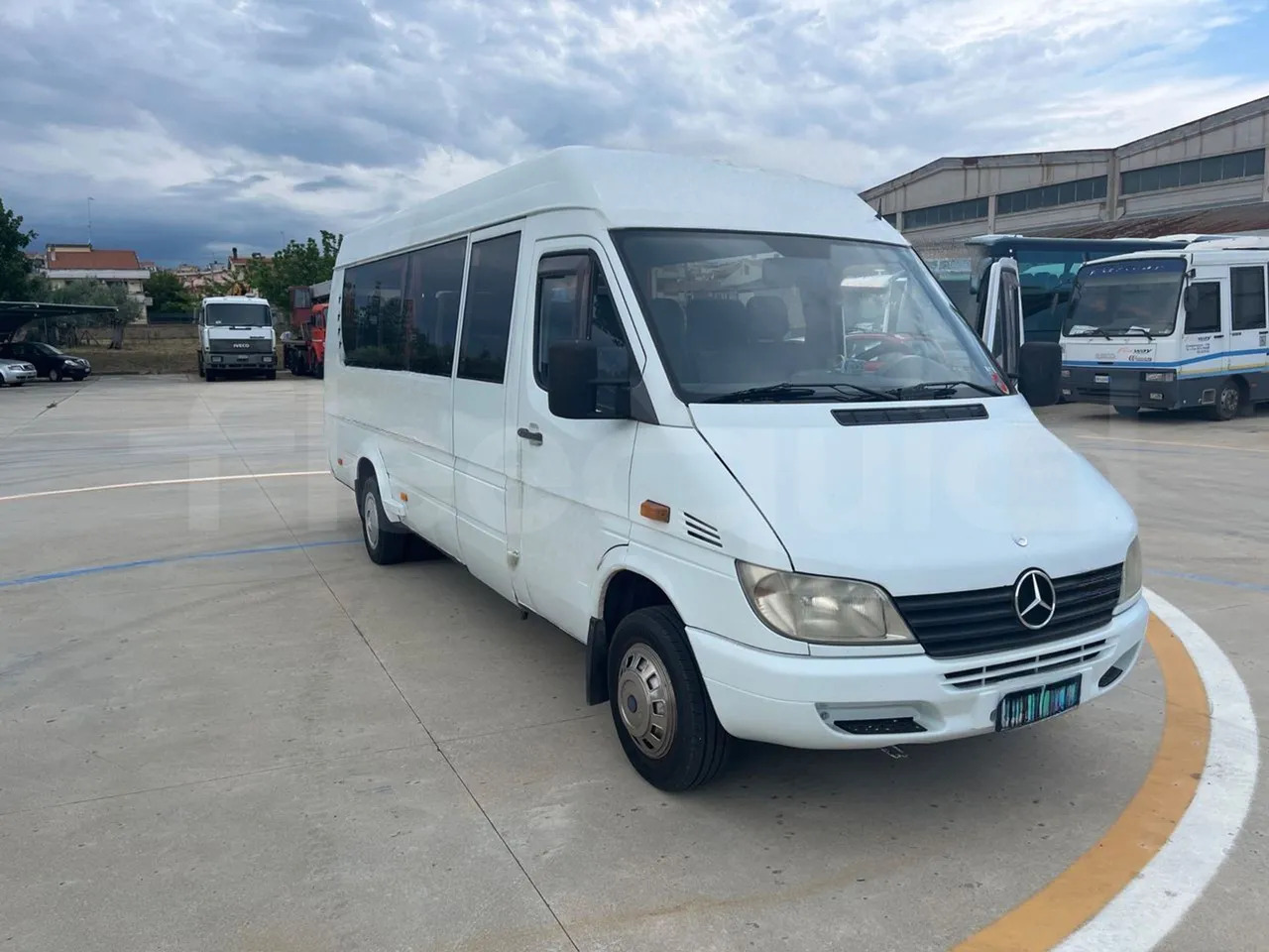 Mercedes-Benz Sprinter - Minibus, Transport de personnes: photos 1 Mercedes-Benz Sprinter - Minibus, Transport de personnes: photos 1