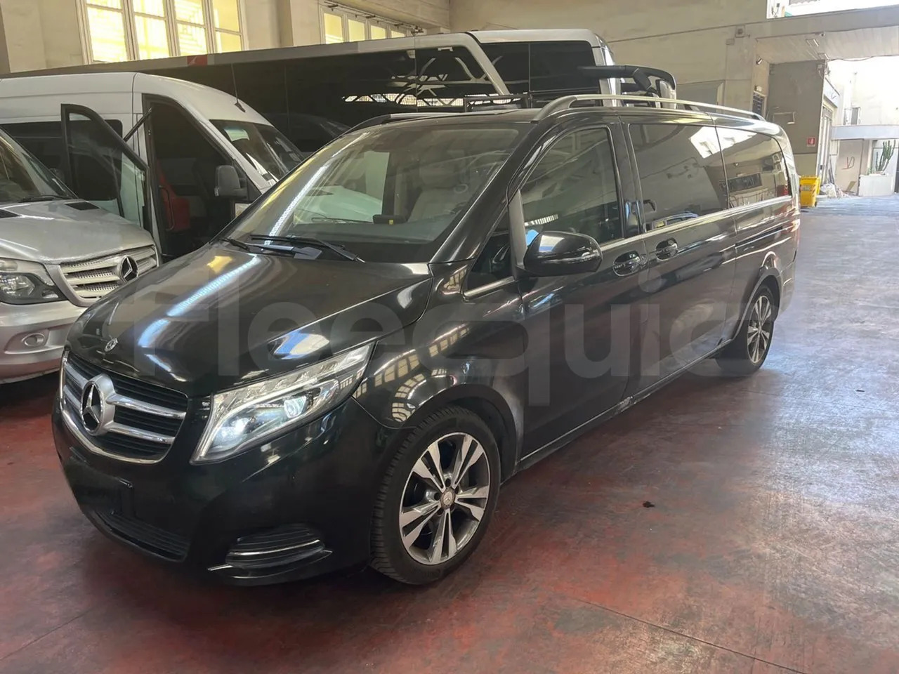 Mercedes-Benz Viano - Minibus, Transport de personnes: photos 4 Mercedes-Benz Viano - Minibus, Transport de personnes: photos 4