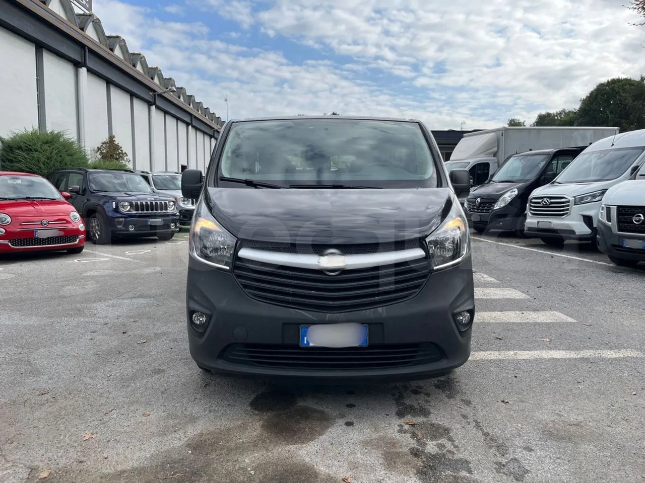 Opel Vivaro - B - Minibus, Transport de personnes: photos 2 Opel Vivaro - B - Minibus, Transport de personnes: photos 2