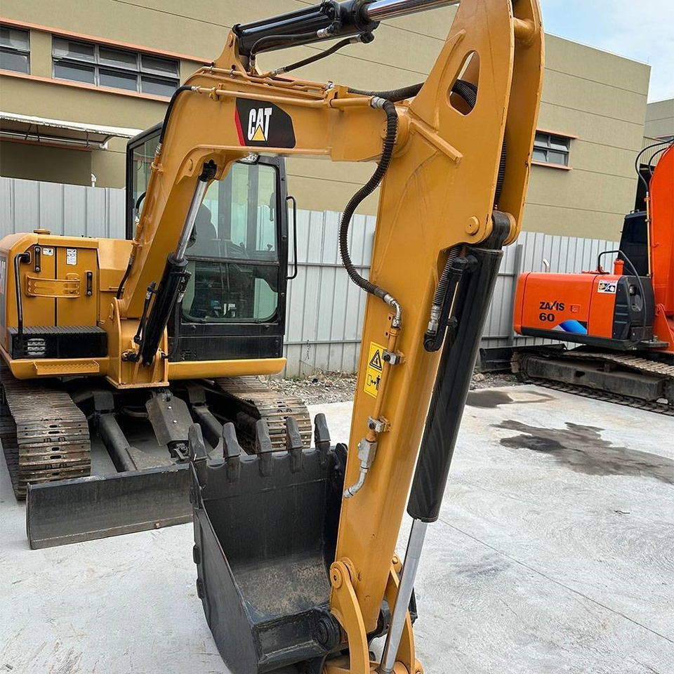 CAT 306E - Pelle sur chenille: photos 3 CAT 306E - Pelle sur chenille: photos 3