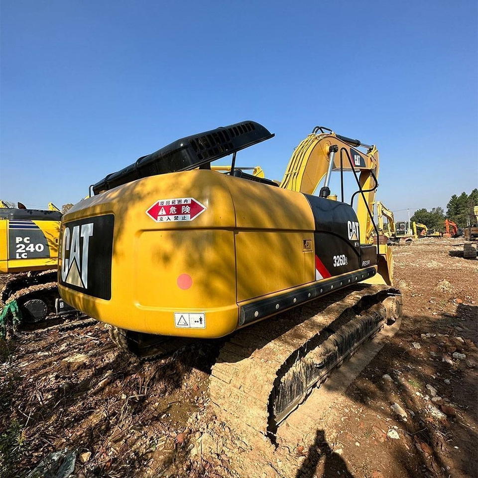 CAT 326D - Pelle sur chenille: photos 5 CAT 326D - Pelle sur chenille: photos 5