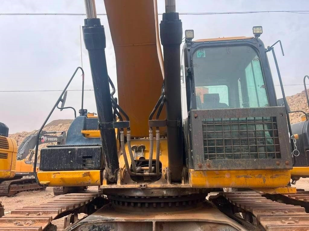 CAT 340D2L - Pelle sur chenille: photos 4 CAT 340D2L - Pelle sur chenille: photos 4