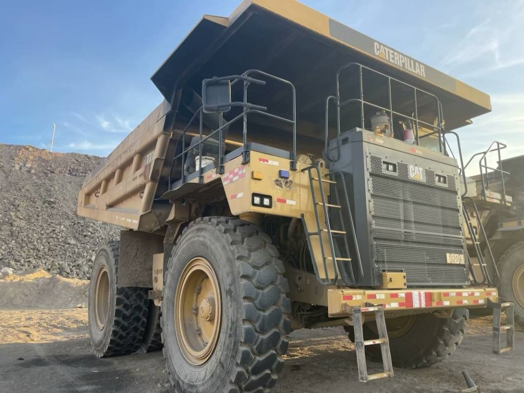 CAT 777e - Tombereau rigide: photos 2 CAT 777e - Tombereau rigide: photos 2