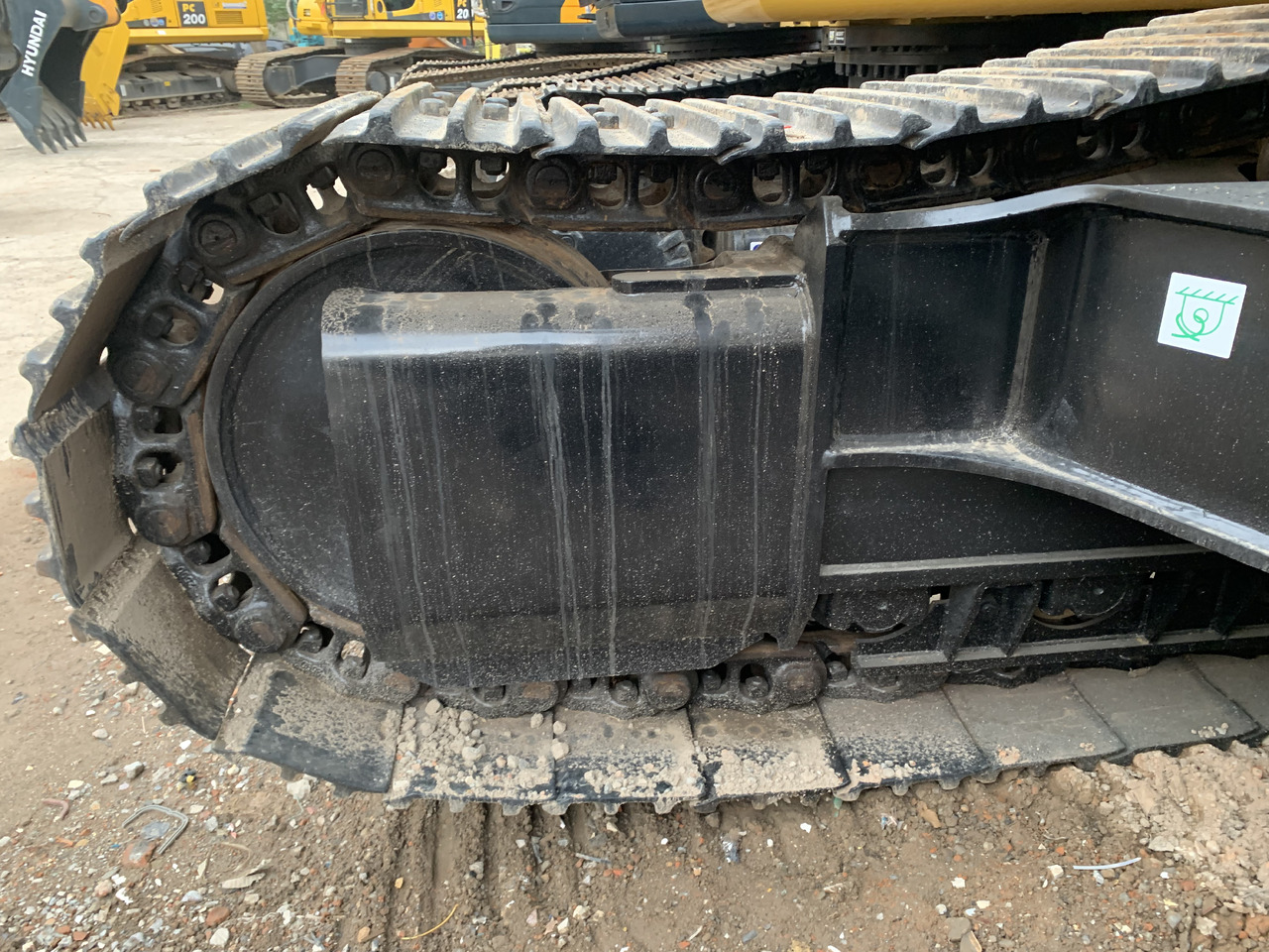 CATERPILLAR 336D2 - Pelle sur pneus: photos 4 CATERPILLAR 336D2 - Pelle sur pneus: photos 4