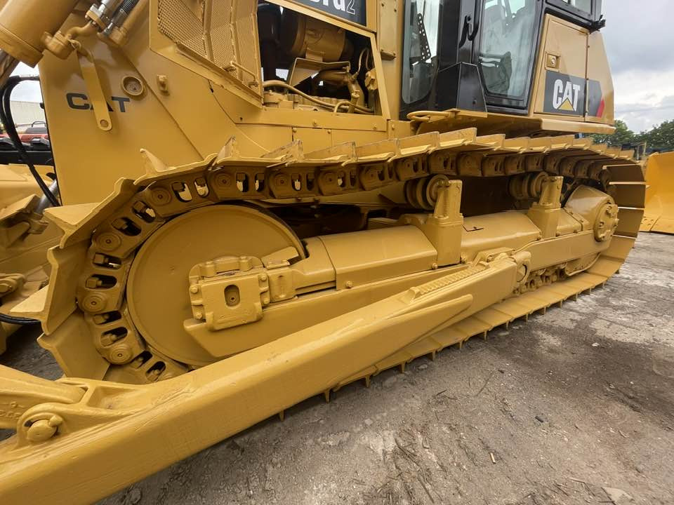 Caterpillar D6G2 LGP - Bulldozer: photos 4 Caterpillar D6G2 LGP - Bulldozer: photos 4