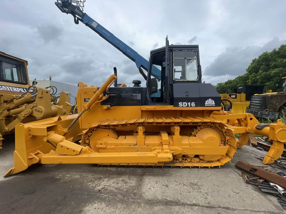 Caterpillar SD13 - Bulldozer: photos 1 Caterpillar SD13 - Bulldozer: photos 1