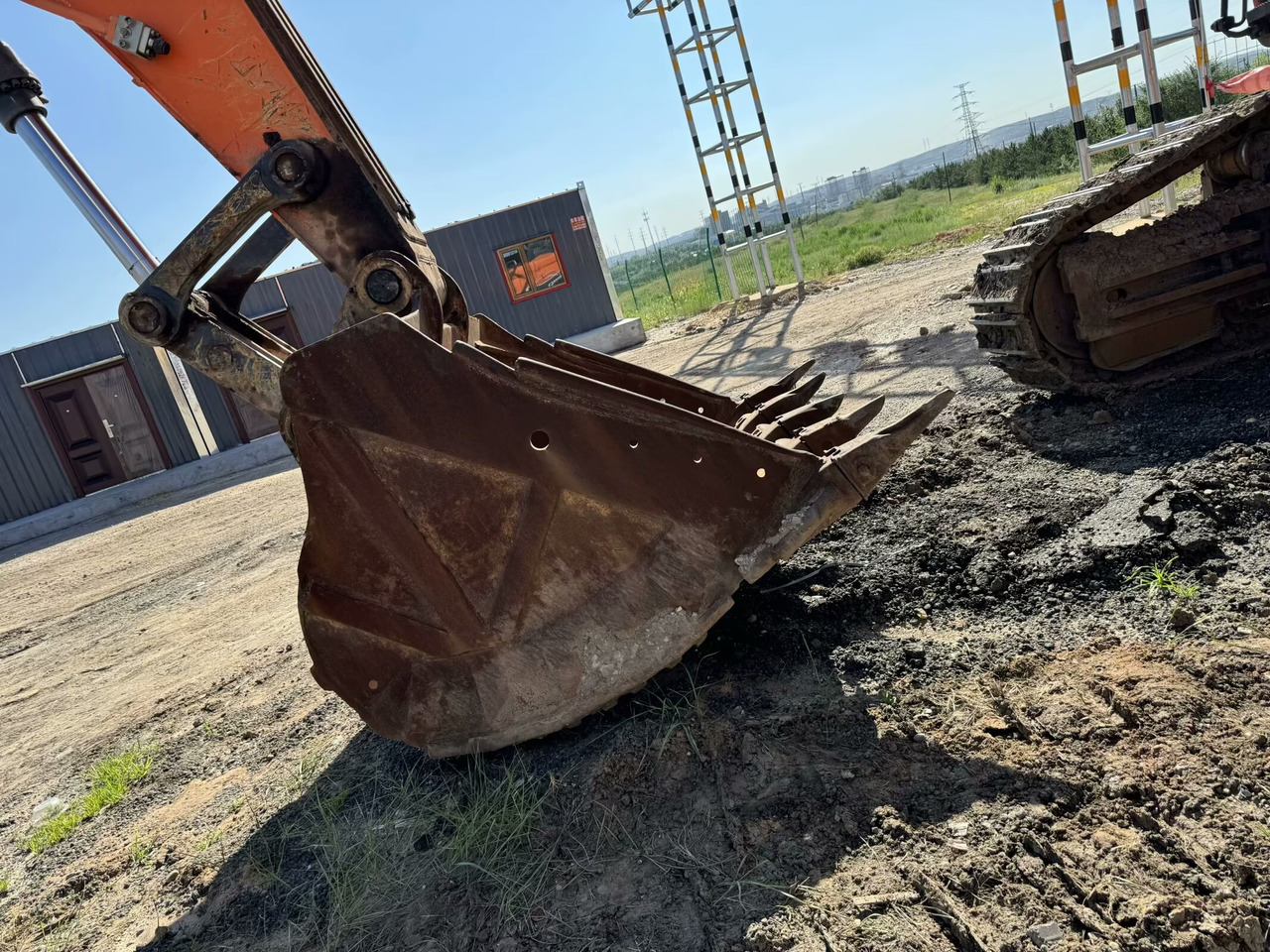 DOOSAN DX520LC-9C - Pelle sur chenille: photos 2 DOOSAN DX520LC-9C - Pelle sur chenille: photos 2