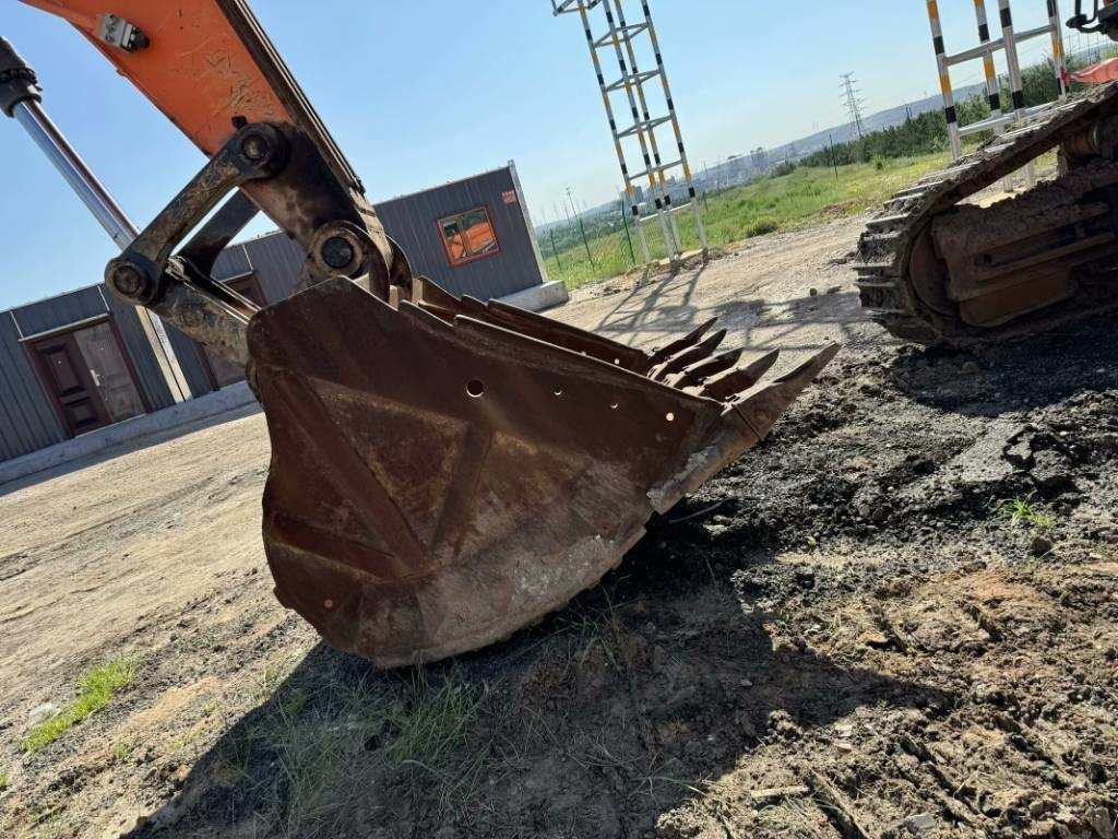 Doosan 520LC-9C - Pelle sur chenille: photos 3 Doosan 520LC-9C - Pelle sur chenille: photos 3
