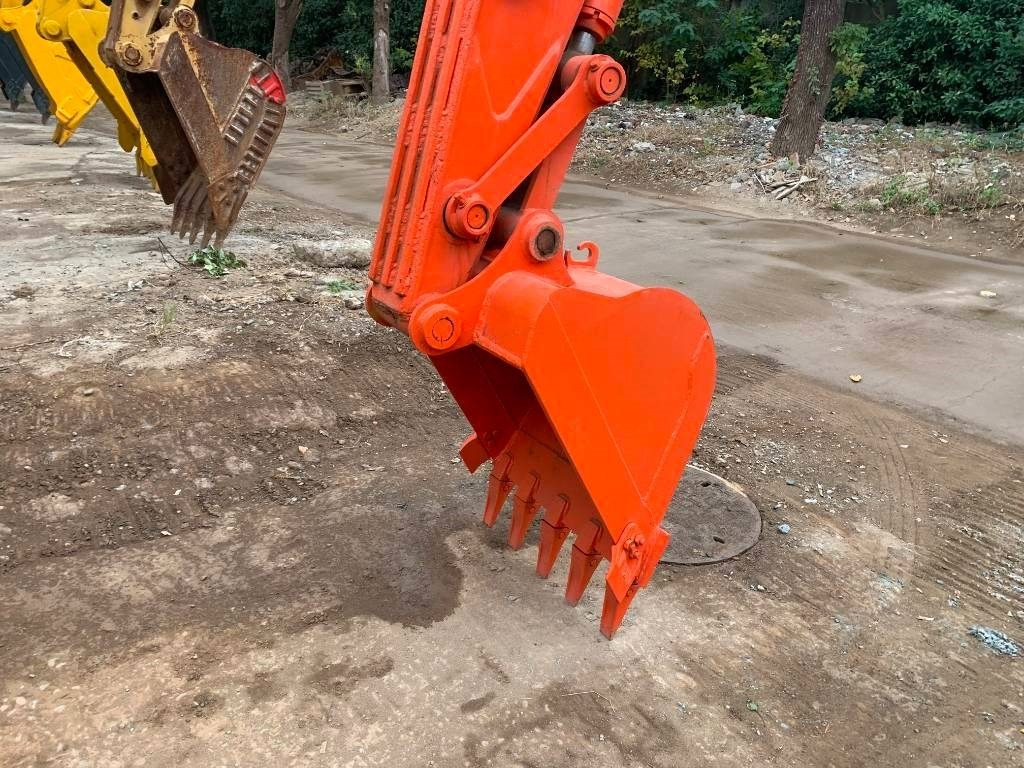 Hitachi Zaxis 70 - Pelle sur chenille: photos 5 Hitachi Zaxis 70 - Pelle sur chenille: photos 5