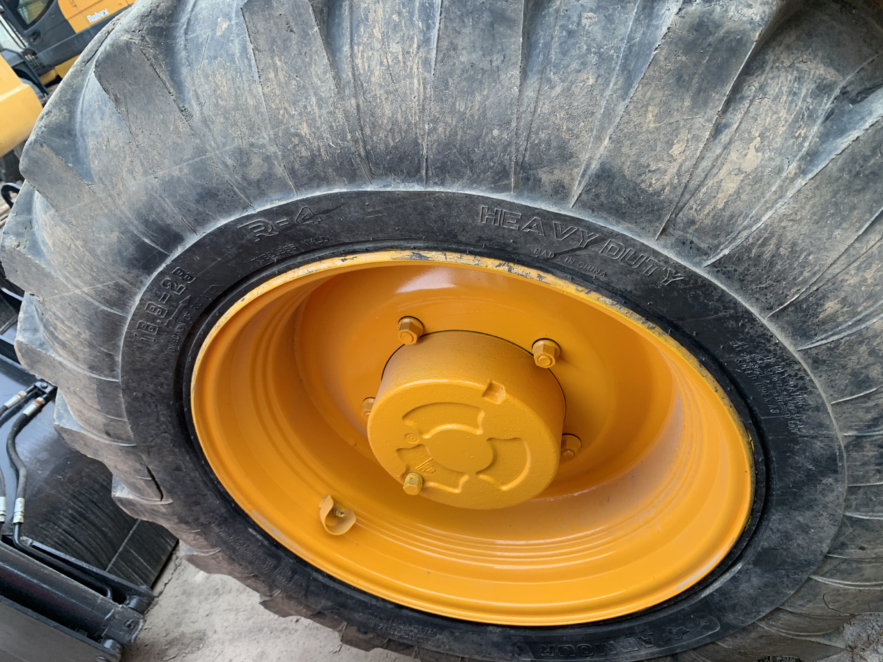 JCB 4CX - Chargeuse sur pneus: photos 4 JCB 4CX - Chargeuse sur pneus: photos 4
