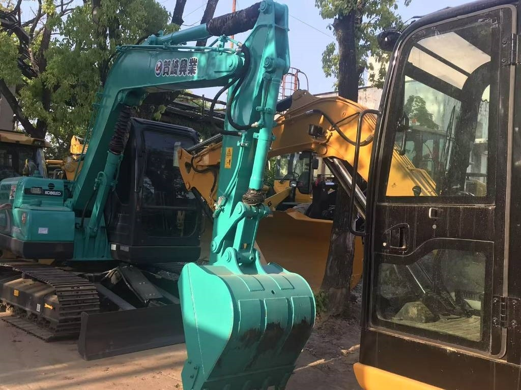 Kobelco SK 75 - Mini pelle: photos 4 Kobelco SK 75 - Mini pelle: photos 4