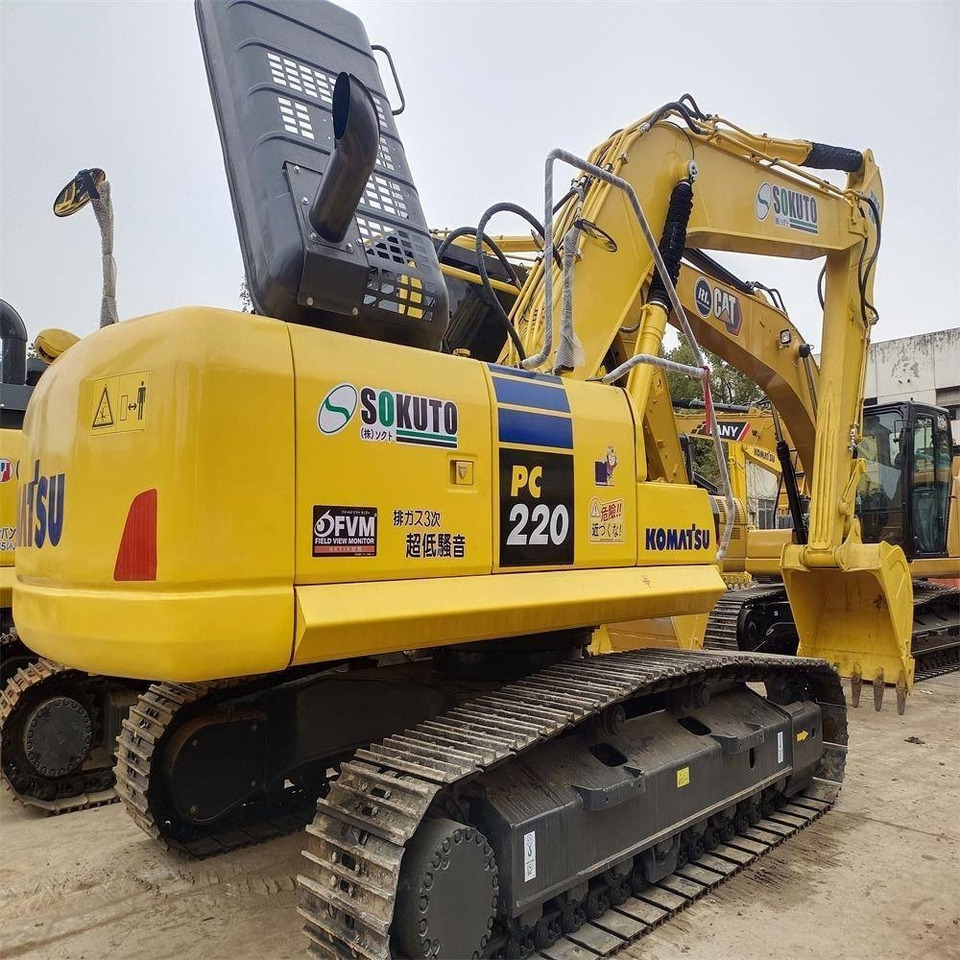 Komatsu PC 220 - Pelle sur chenille: photos 1 Komatsu PC 220 - Pelle sur chenille: photos 1