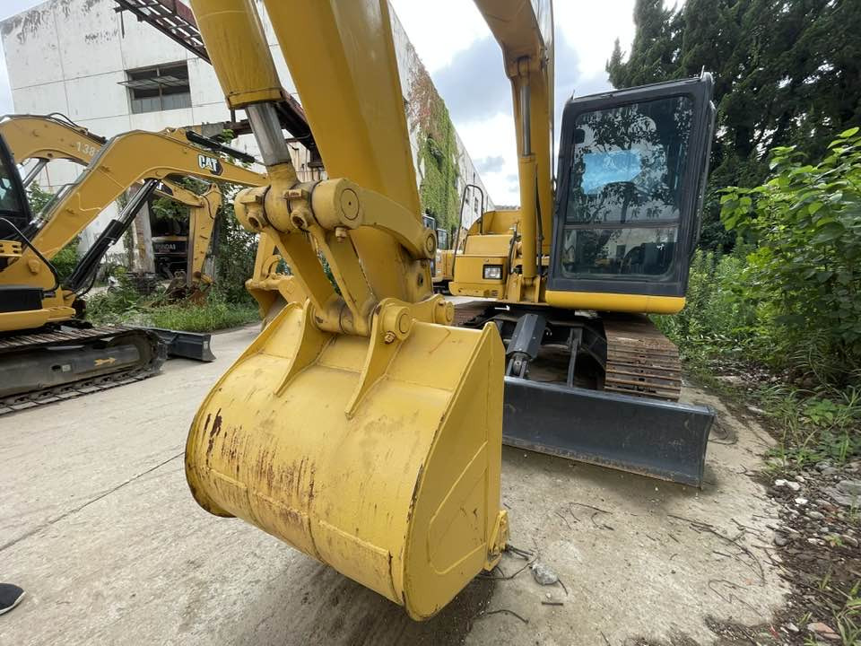 Komatsu PC70-8 - Mini pelle: photos 3 Komatsu PC70-8 - Mini pelle: photos 3