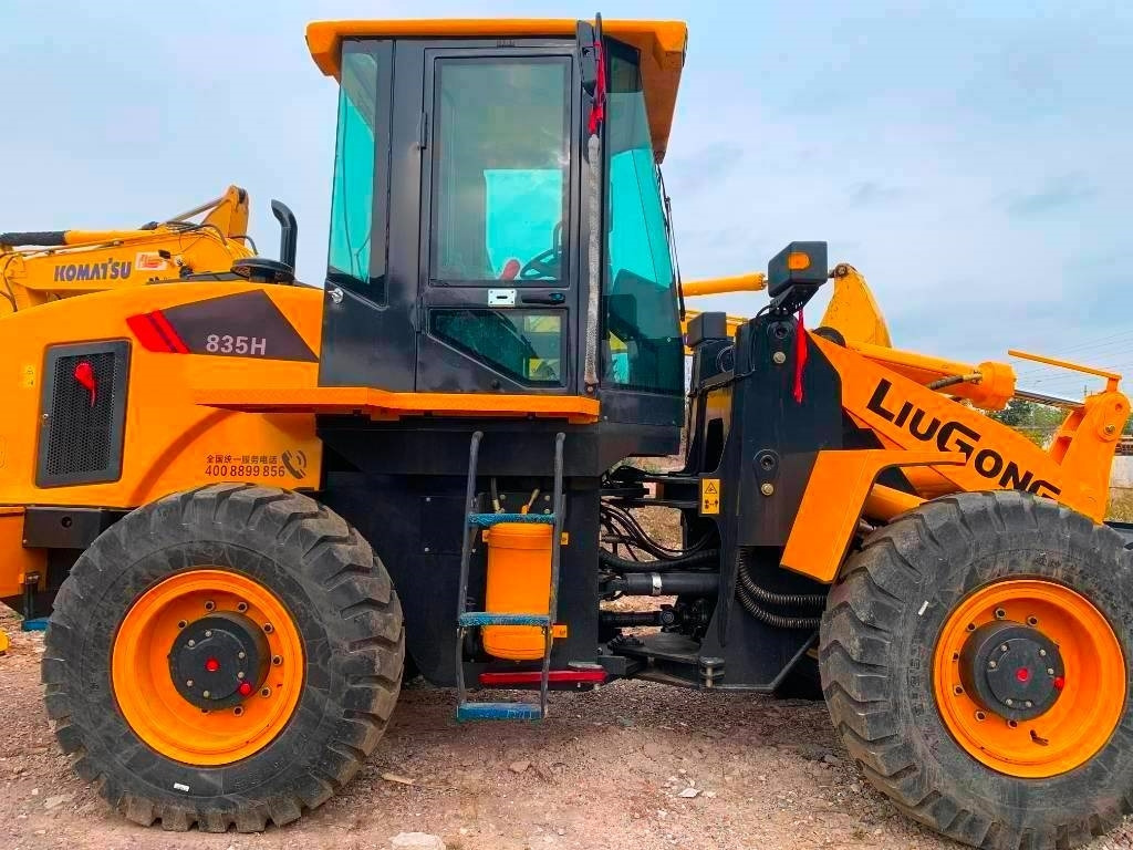 Liugong 835 H - Chargeuse sur chenilles: photos 3 Liugong 835 H - Chargeuse sur chenilles: photos 3