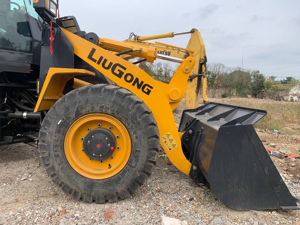 Liugong 835H - Chargeuse sur chenilles: photos 4 Liugong 835H - Chargeuse sur chenilles: photos 4