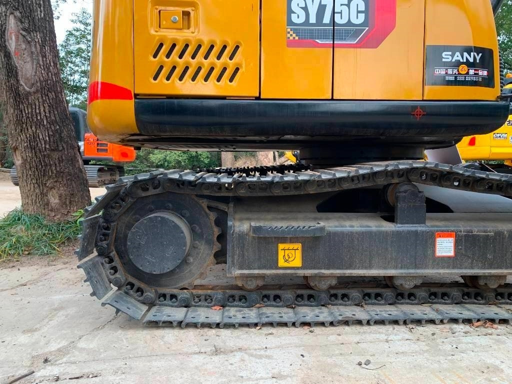 Sany SY 75 C - Pelle sur chenille: photos 5 Sany SY 75 C - Pelle sur chenille: photos 5