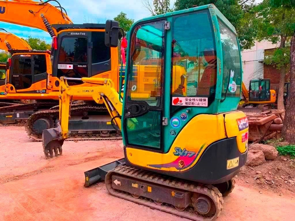 Yanmar SV 17 - Mini pelle: photos 2 Yanmar SV 17 - Mini pelle: photos 2