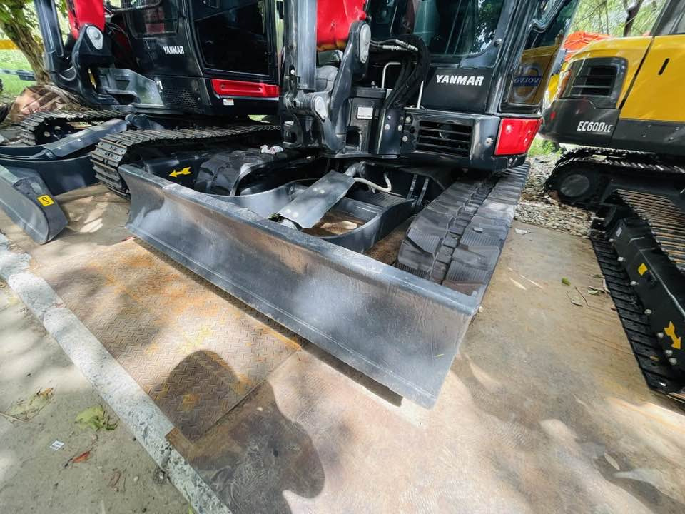 Yanmar ViO55 - Mini pelle: photos 2 Yanmar ViO55 - Mini pelle: photos 2