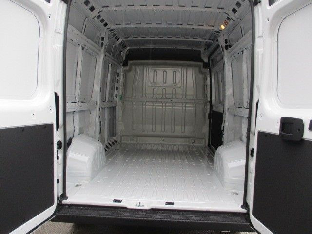 Fiat Ducato - Fourgon utilitaire: photos 4 Fiat Ducato - Fourgon utilitaire: photos 4