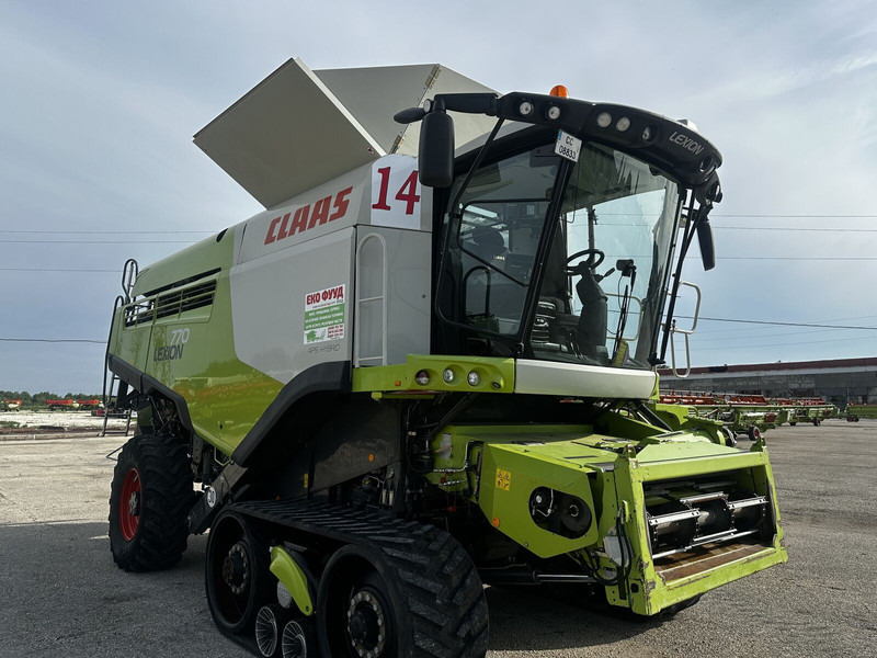 Claas Lexion 770 TT 4X4 CEMOS - Moissonneuse-batteuse: photos 5 Claas Lexion 770 TT 4X4 CEMOS - Moissonneuse-batteuse: photos 5