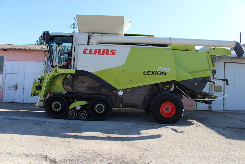 Claas Lexion 770 TT - Moissonneuse-batteuse: photos 4 Claas Lexion 770 TT - Moissonneuse-batteuse: photos 4
