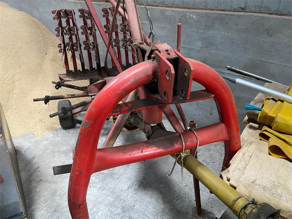 3 METER RIVE - Faneuse: photos 1 3 METER RIVE - Faneuse: photos 1