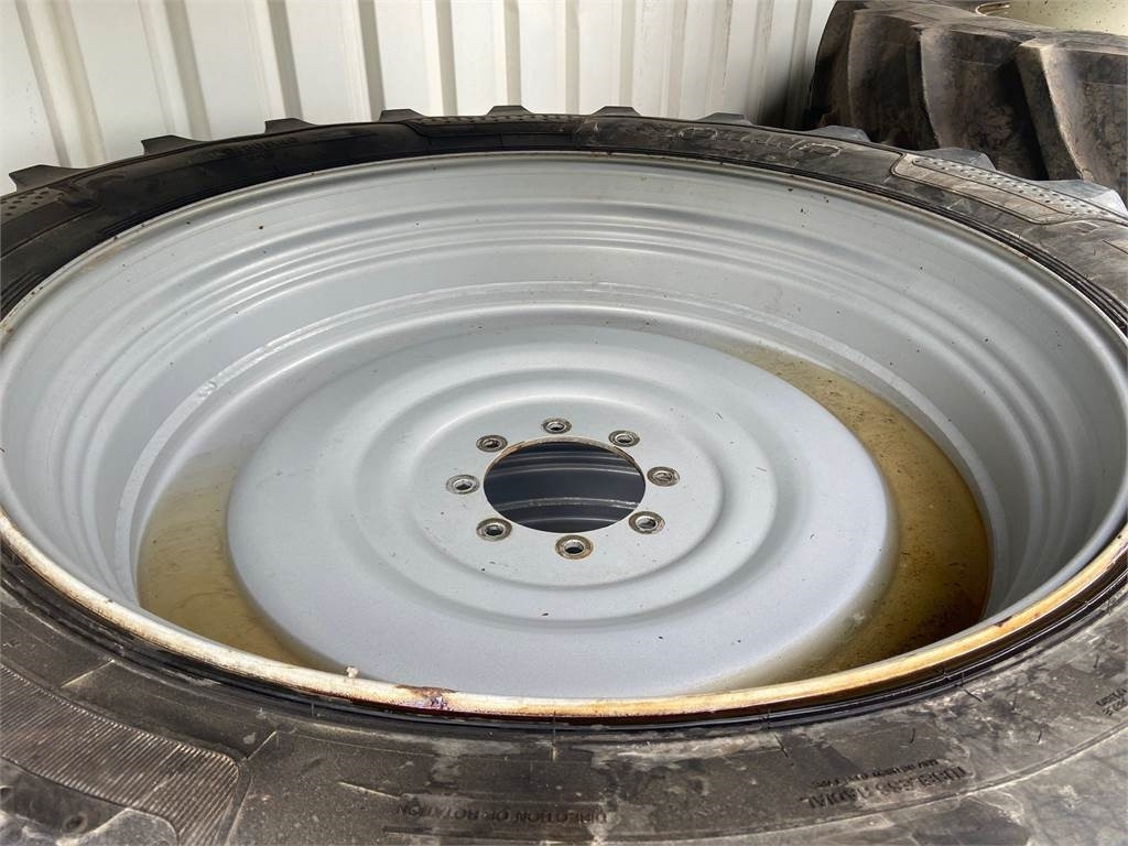 Alliance 480/80-46 460/85R30 - Pneu pour Machine agricole: photos 2 Alliance 480/80-46 460/85R30 - Pneu pour Machine agricole: photos 2