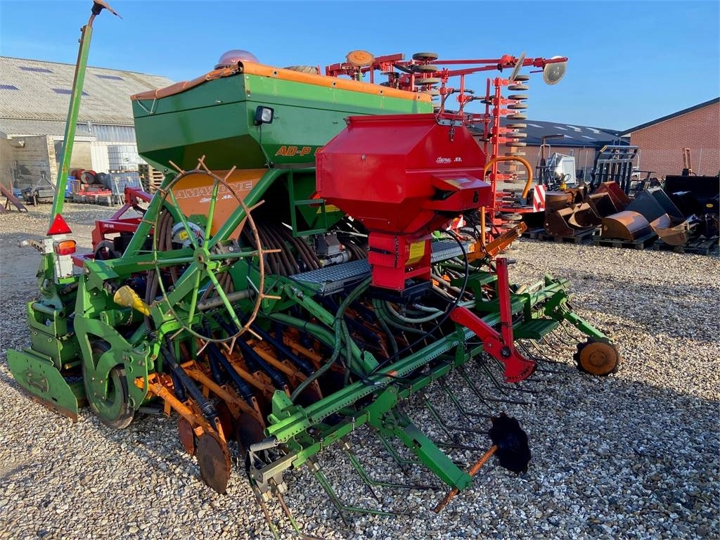 Amazone AD-P SUPER 4M - Combiné de semis: photos 2 Amazone AD-P SUPER 4M - Combiné de semis: photos 2