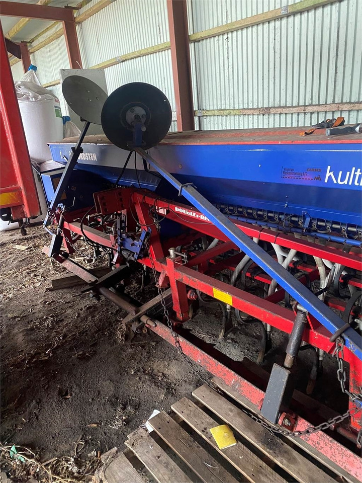 Doublet-Record KULTI-SEEDER 4 MTR - Combiné de semis: photos 1 Doublet-Record KULTI-SEEDER 4 MTR - Combiné de semis: photos 1