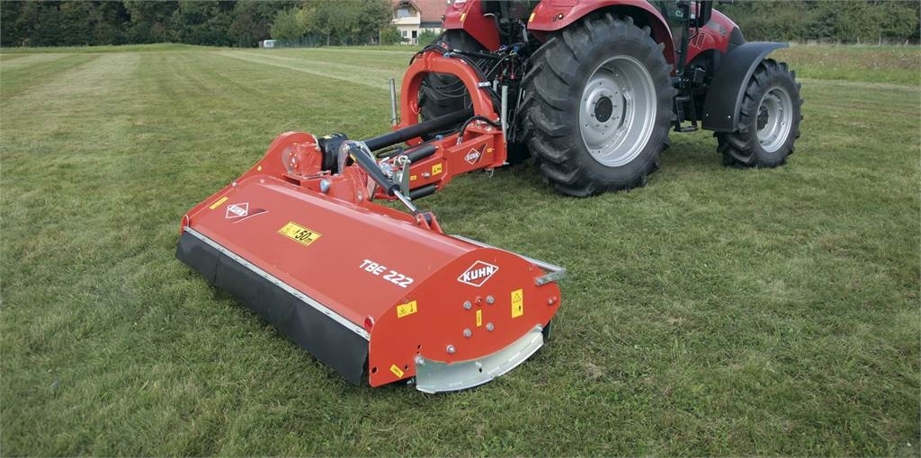 Kuhn TBE 242 hammerslagler - Broyeur d'accotement: photos 1 Kuhn TBE 242 hammerslagler - Broyeur d'accotement: photos 1