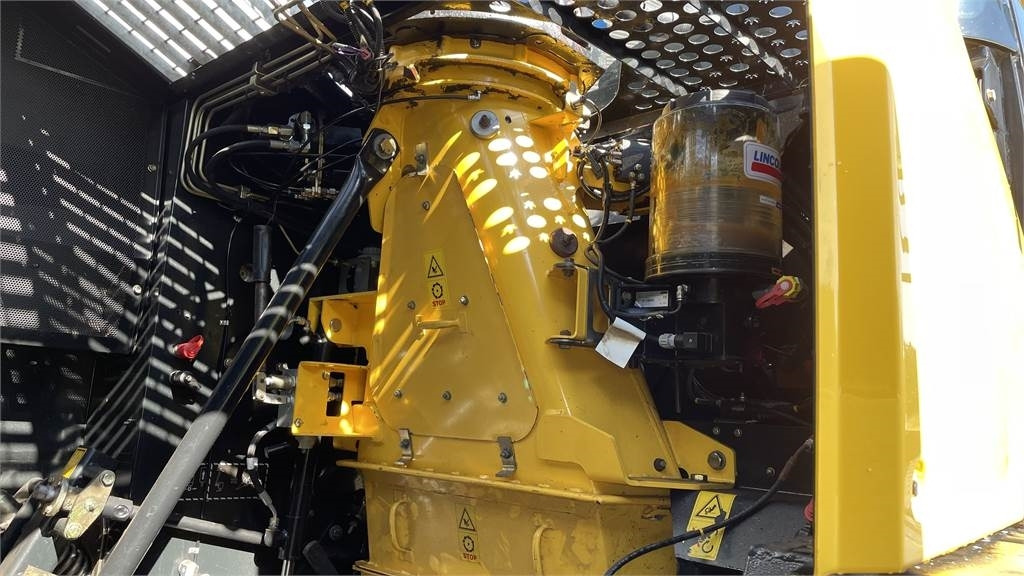 Ensileuse New Holland FR650 T4B: photos 8