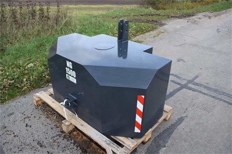 - - - 1500 kilo J-Maskiner - Contrepoids pour Machine agricole: photos 2 - - - 1500 kilo J-Maskiner - Contrepoids pour Machine agricole: photos 2