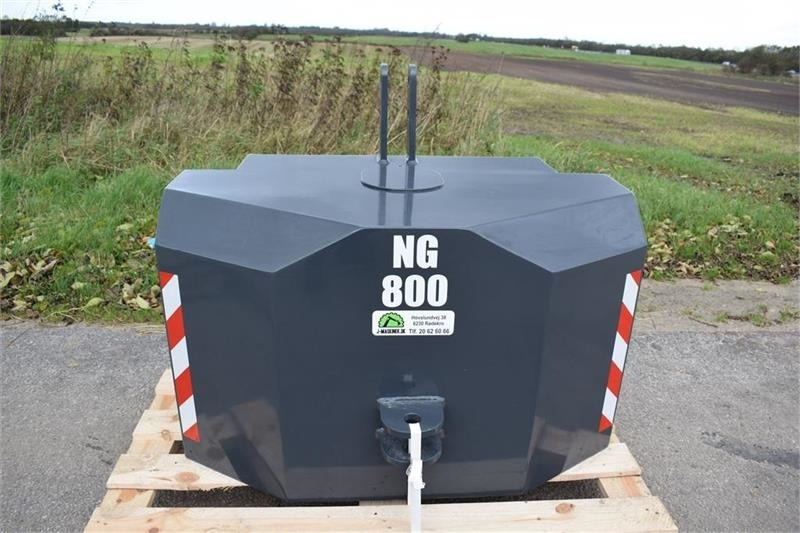 - - - 800 kilo J-Maskiner - Contrepoids pour Machine agricole: photos 1 - - - 800 kilo J-Maskiner - Contrepoids pour Machine agricole: photos 1