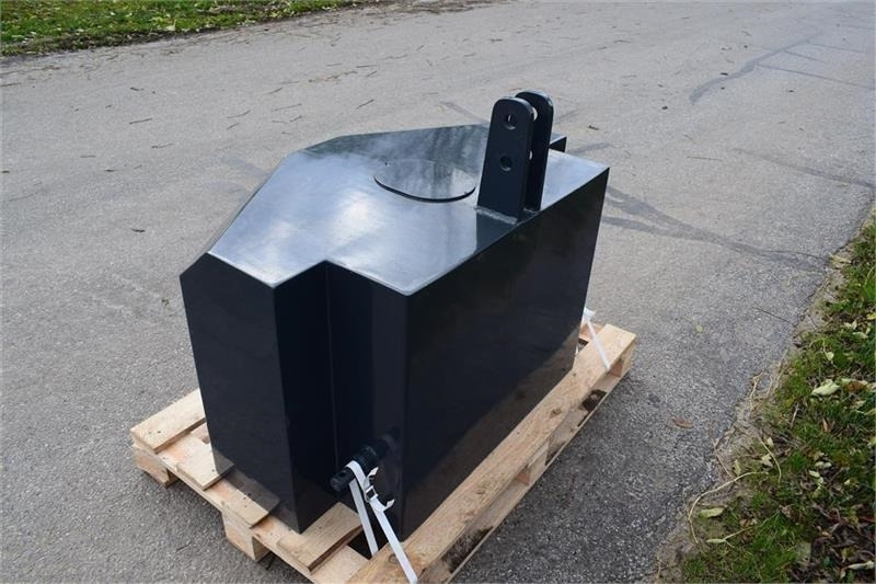 - - - 800 kilo J-Maskiner - Contrepoids pour Machine agricole: photos 4 - - - 800 kilo J-Maskiner - Contrepoids pour Machine agricole: photos 4