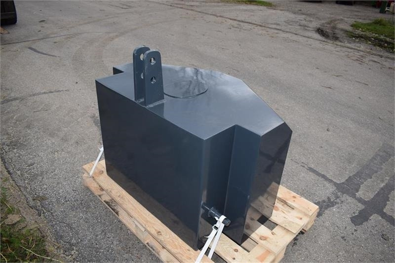 - - - 800 kilo J-Maskiner - Contrepoids pour Machine agricole: photos 5 - - - 800 kilo J-Maskiner - Contrepoids pour Machine agricole: photos 5
