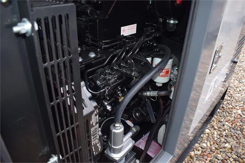 Groupe électrogène Cummins 55 KvA: photos 9