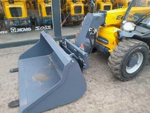 - - - EUROTRAC TH25.6 FABRIKS NY - Chariot télescopique: photos 4 - - - EUROTRAC TH25.6 FABRIKS NY - Chariot télescopique: photos 4