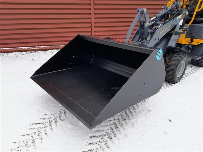Eurotrac Svensker skovl - Godet pour chargeur pour Engins de chantier: photos 2 Eurotrac Svensker skovl - Godet pour chargeur pour Engins de chantier: photos 2