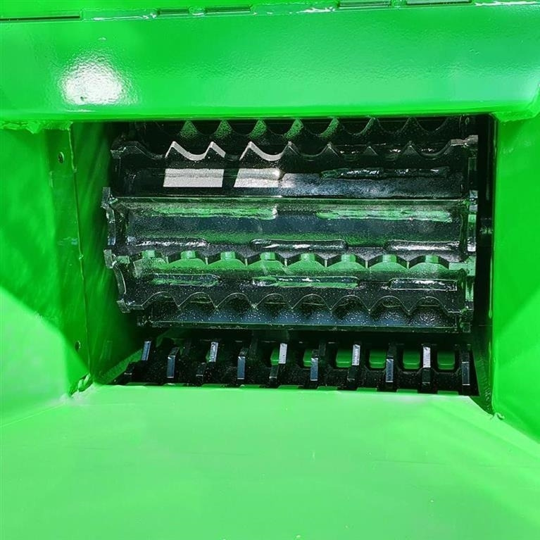 - - - FLISHUGGER TIL TRAKTOR KAPACITET OP TIL Ø250 - Broyeur de végétaux: photos 5 - - - FLISHUGGER TIL TRAKTOR KAPACITET OP TIL Ø250 - Broyeur de végétaux: photos 5