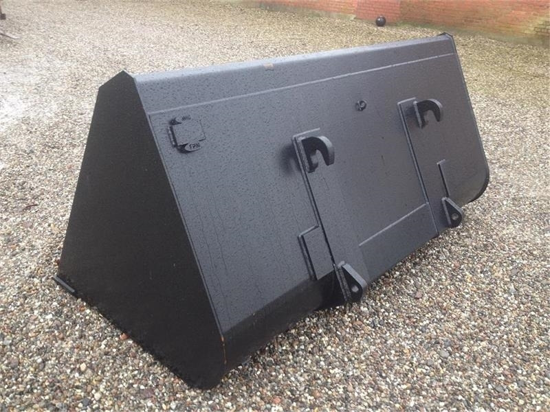 Manitou J-Maskiner Kornskovl - Chariot télescopique: photos 2 Manitou J-Maskiner Kornskovl - Chariot télescopique: photos 2