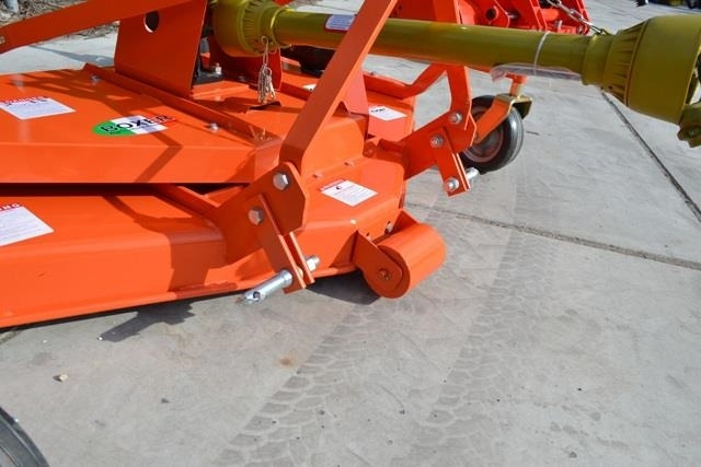 - - - boxer - Faucheuse: photos 3 - - - boxer - Faucheuse: photos 3