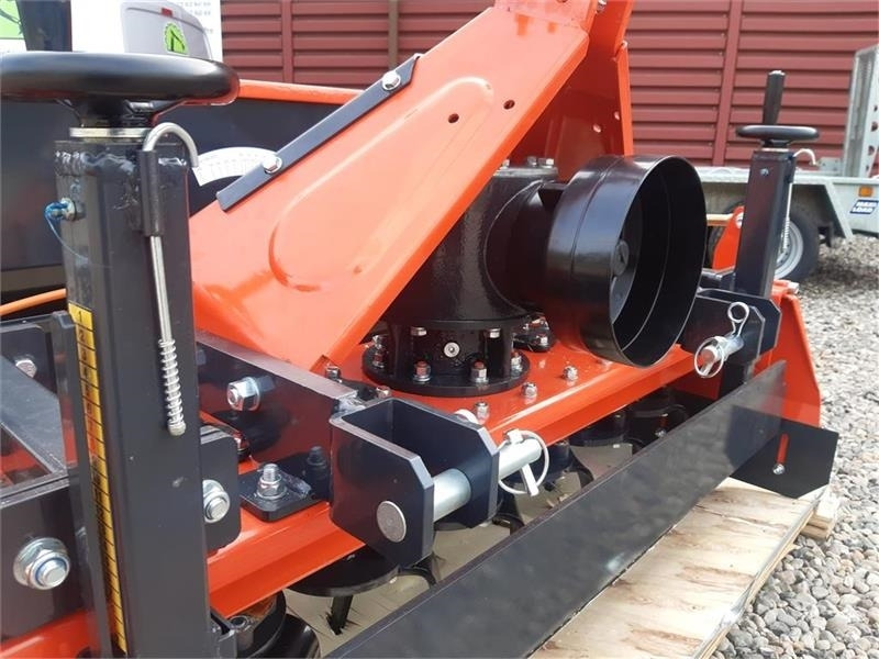 - - - boxer - Semoir: photos 4 - - - boxer - Semoir: photos 4