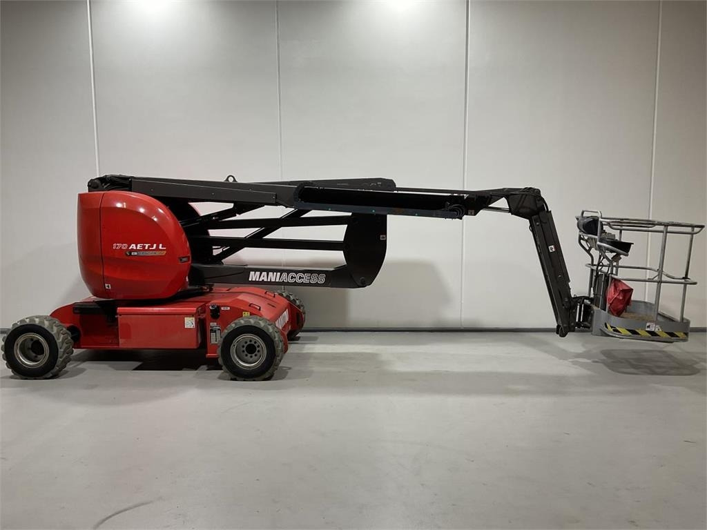 Manitou 170AETJL BIE - Nacelle ciseaux: photos 3 Manitou 170AETJL BIE - Nacelle ciseaux: photos 3
