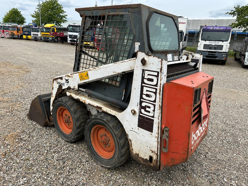 Bobcat 553 - Mini chargeuse: photos 5 Bobcat 553 - Mini chargeuse: photos 5