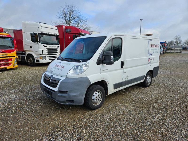 Citroën Jumper 33 2,2 HDi 120 Kassevogn L2H1 5d - Fourgonnette: photos 1 Citroën Jumper 33 2,2 HDi 120 Kassevogn L2H1 5d - Fourgonnette: photos 1