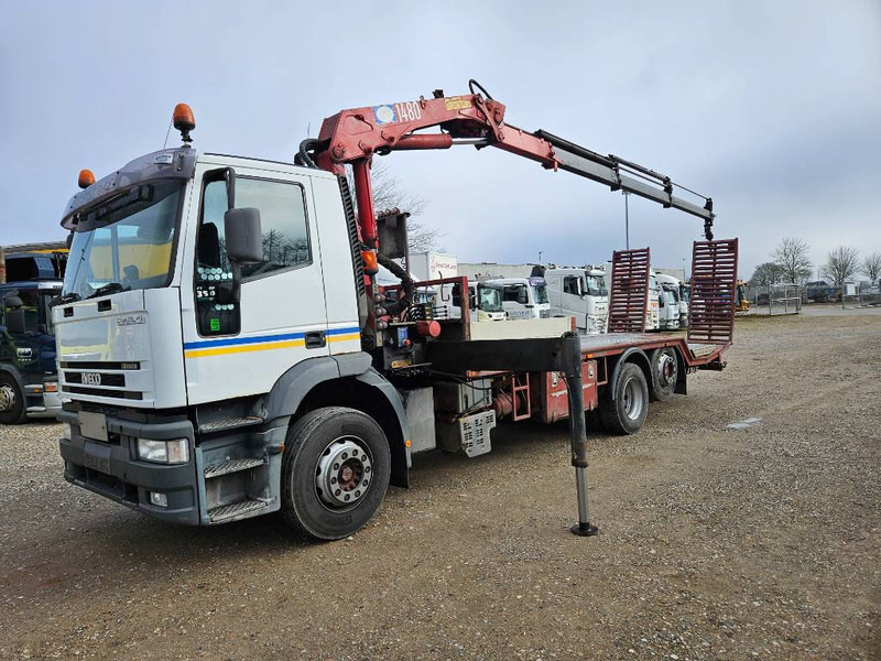 Iveco Eurotech 6x2 // Machinetransport // HMF 1483 K3 - Camion porte-voitures: photos 2 Iveco Eurotech 6x2 // Machinetransport // HMF 1483 K3 - Camion porte-voitures: photos 2