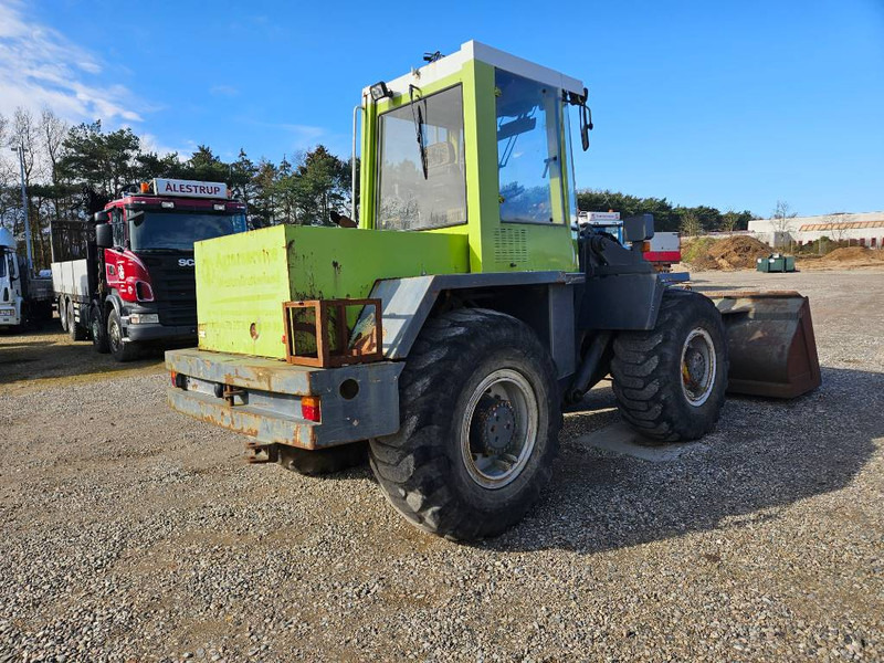 O & K L 15 + Bucket + Quickshift - Chargeuse sur pneus: photos 5 O & K L 15 + Bucket + Quickshift - Chargeuse sur pneus: photos 5